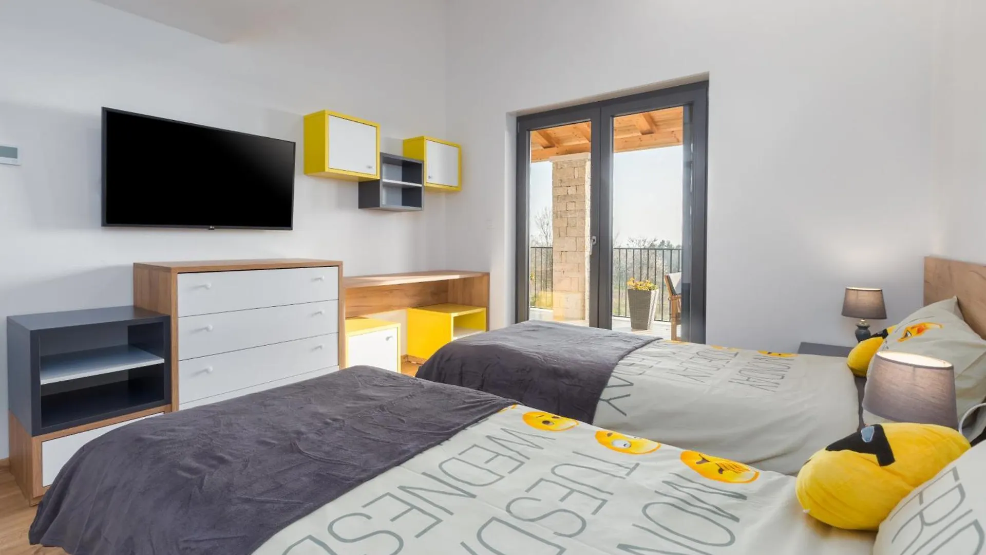 Villa Harmony For 8 People In Central Istria With 50 M2 Private Pool And Sea View Pinezici
