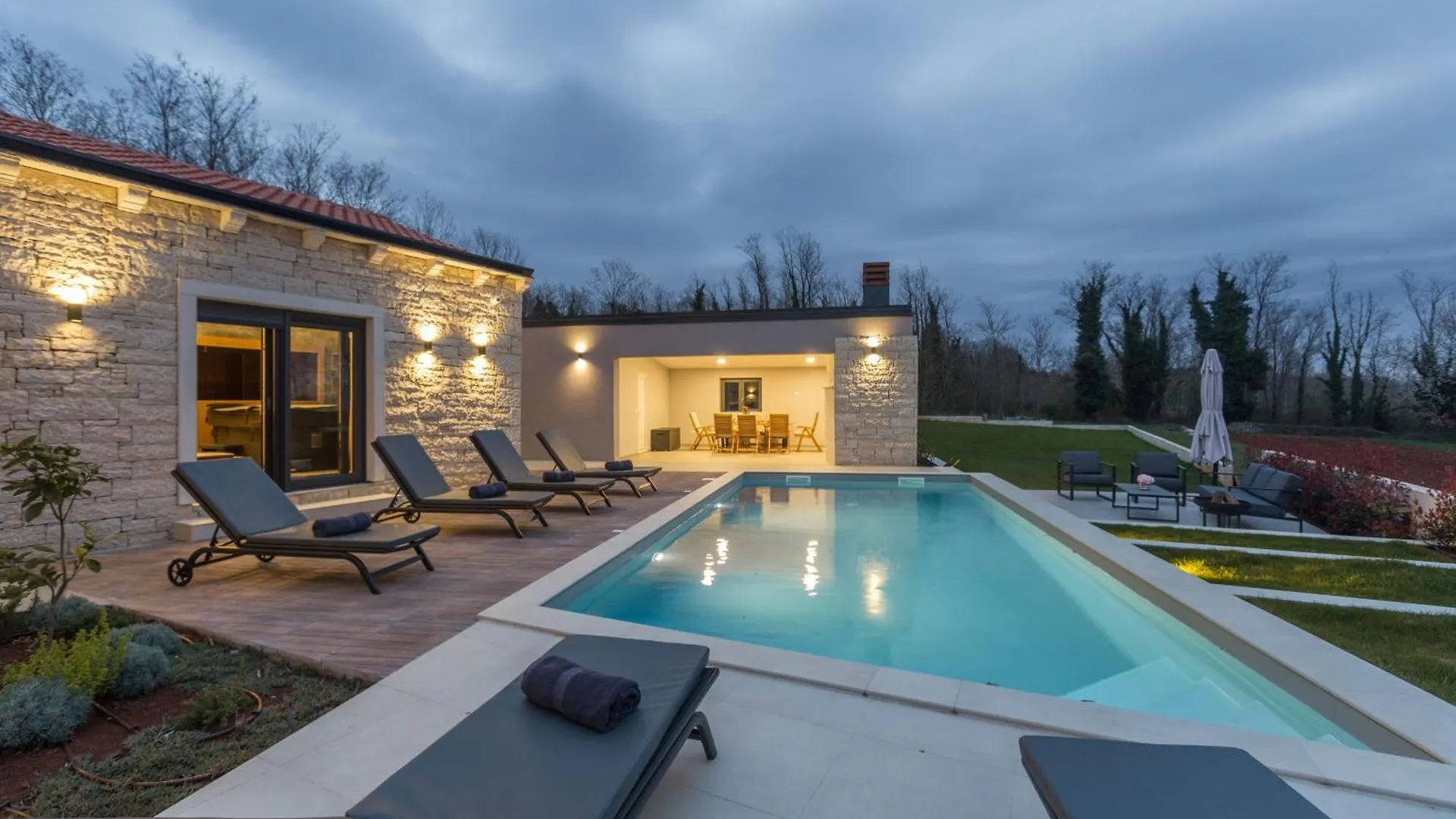 Villa Harmony For 8 People In Central Istria With 50 M2 Private Pool And Sea View Pinezici