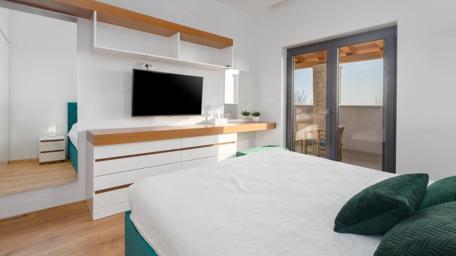 Villa Harmony For 8 People In Central Istria With 50 M2 Private Pool And Sea View Pinezici  0*, Pinezici (Istria) 克罗地亚