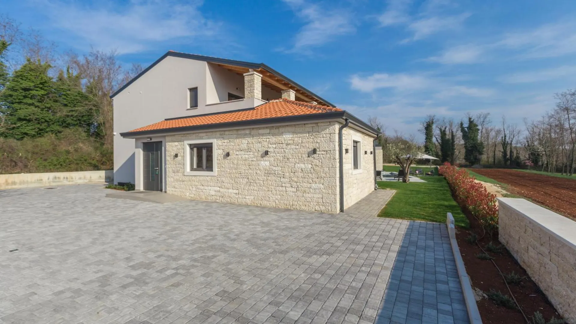 Villa Harmony For 8 People In Central Istria With 50 M2 Private Pool And Sea View Pinezici  0*, Pinezici (Istria) Croácia