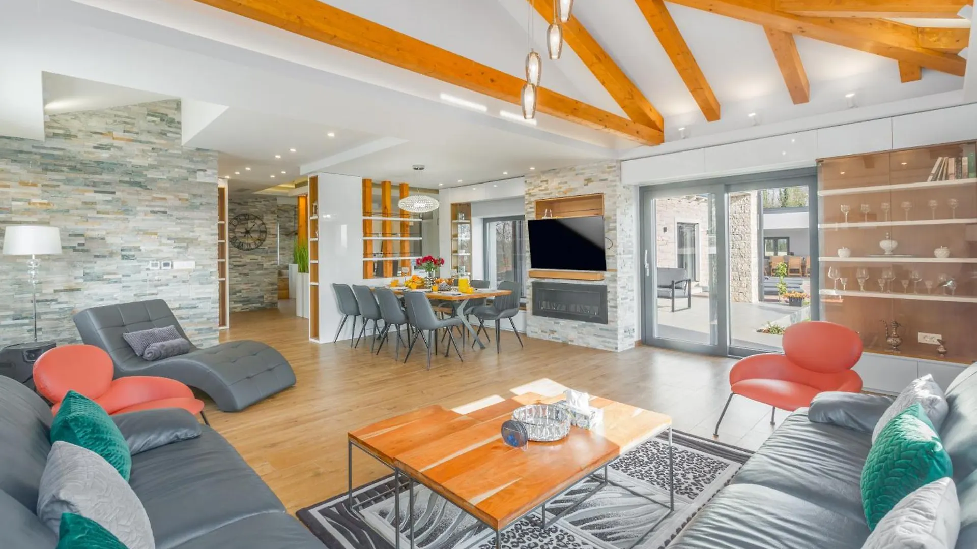 Villa Harmony For 8 People In Central Istria With 50 M2 Private Pool And Sea View Pinezici